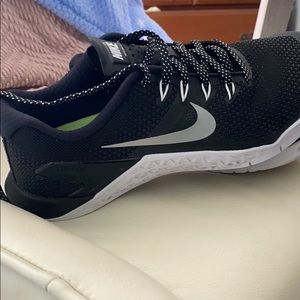 Women’s Nike Metcon 4